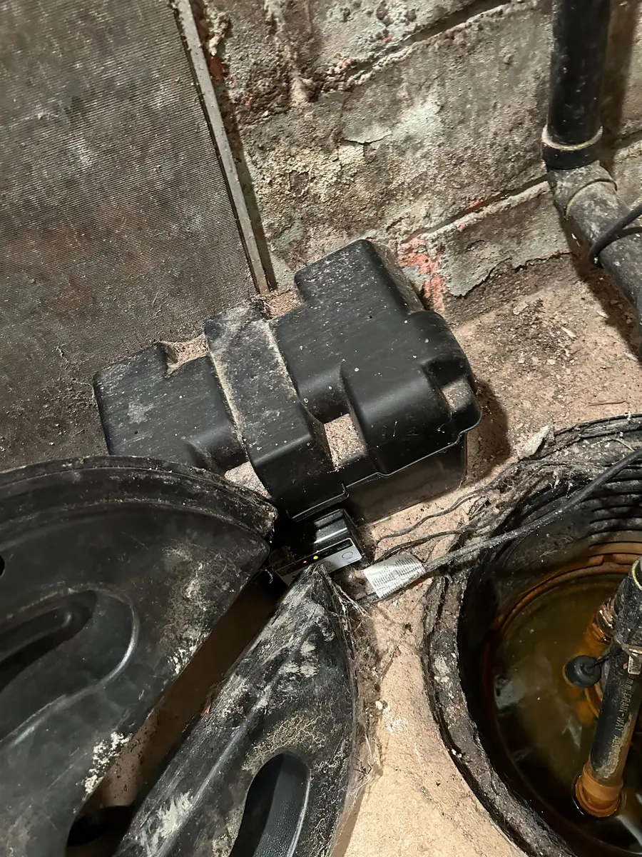 Sump pump repair basement flooding